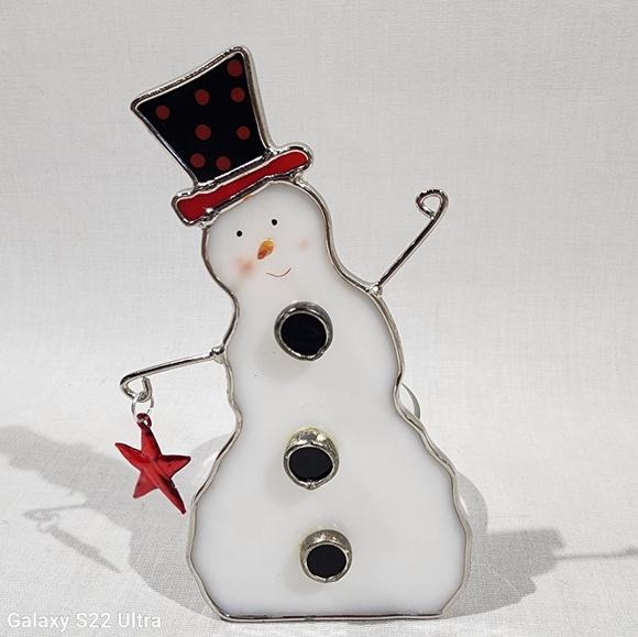 Stained glass snowman with star and candle holder. - Picture 5 of 9